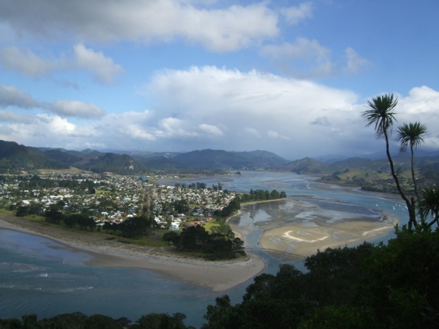 pauanui and tairua river estuary