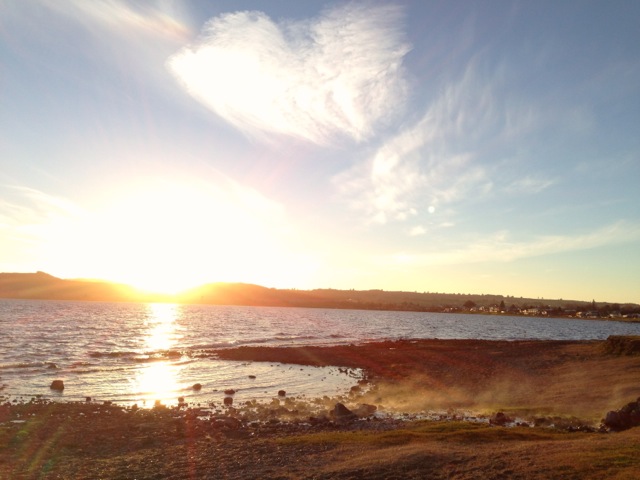 lake taupo sunset