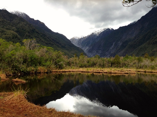 mirror reflections hiking near Franz Josef glacier