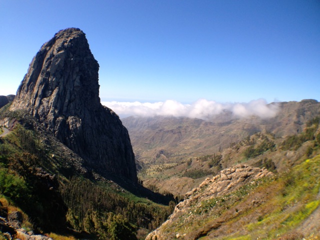 roque de agando stands watch over the valley