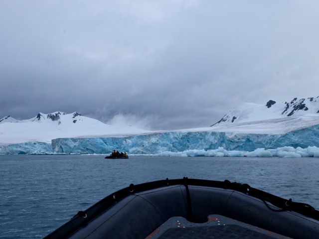 zodiac trip near Las Orcadas Argentinean base on the South Orkney Islands