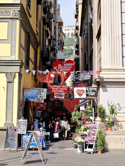 street market in the Spanish quarter