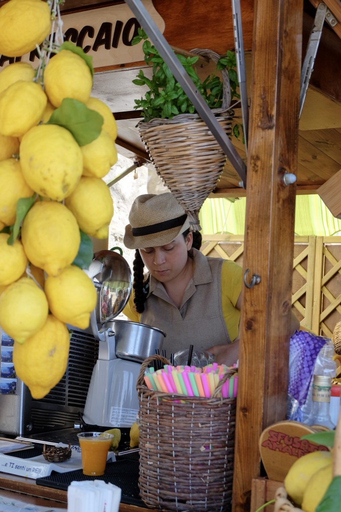 Amalfi fresh lemonade after the hike